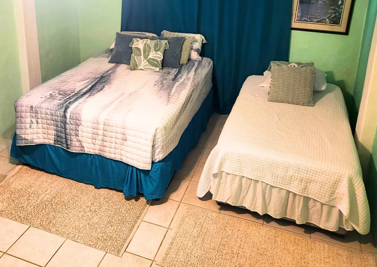 Queen Room with Extra Bed